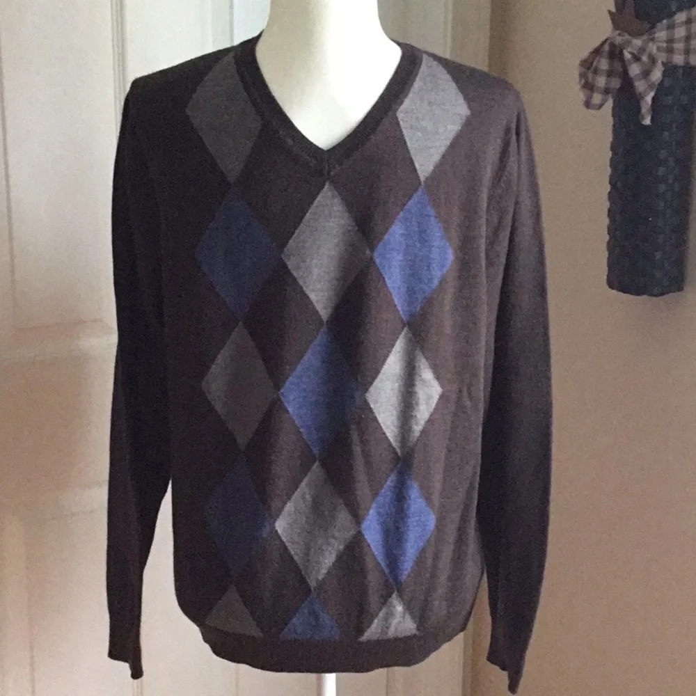 Apt.9 Size M Argyle Sweater Preppy Brown Blue V Neck Eclectic Grandpa Minimalist